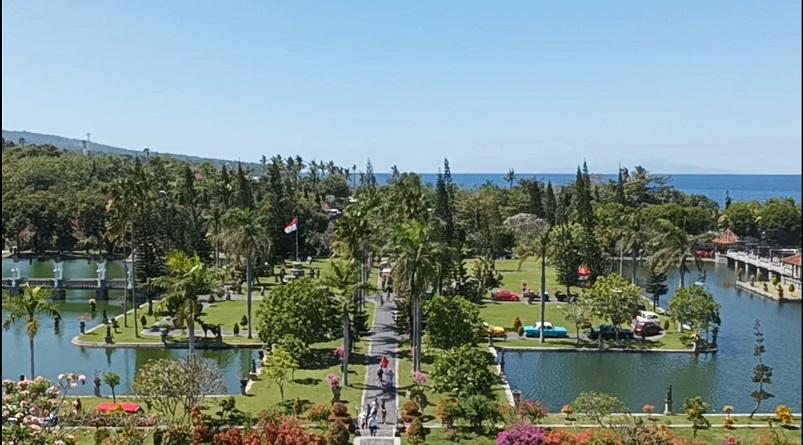 Taman Ujung Sukasada Karangasem Bali: Destinasi Wisata Bersejarah dengan Tiga Keindahan Alam