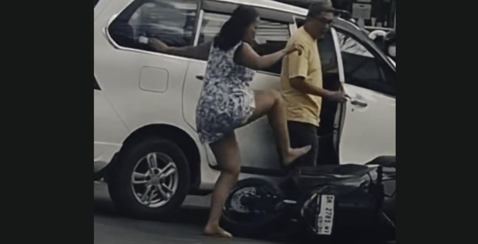 Viral-Seorang-Wanita-Tendang-Motor-Hingga-Pukul-Pengendara-Di-Denpasar-Bali-Polisi-Turun-Tangan.jpg