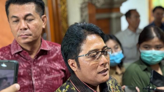 Wagub Bali Sebut Tunjangan DPRD Tetap Akan Diberikan Namun Juga Dilakukan Evaluasi