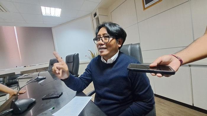 Wakil-Rektor-Bidang-Akademik-dan-Kerja-Sama-Undiksha-Prof-Dr-Gede-Rasben-Dantes-3.jpg