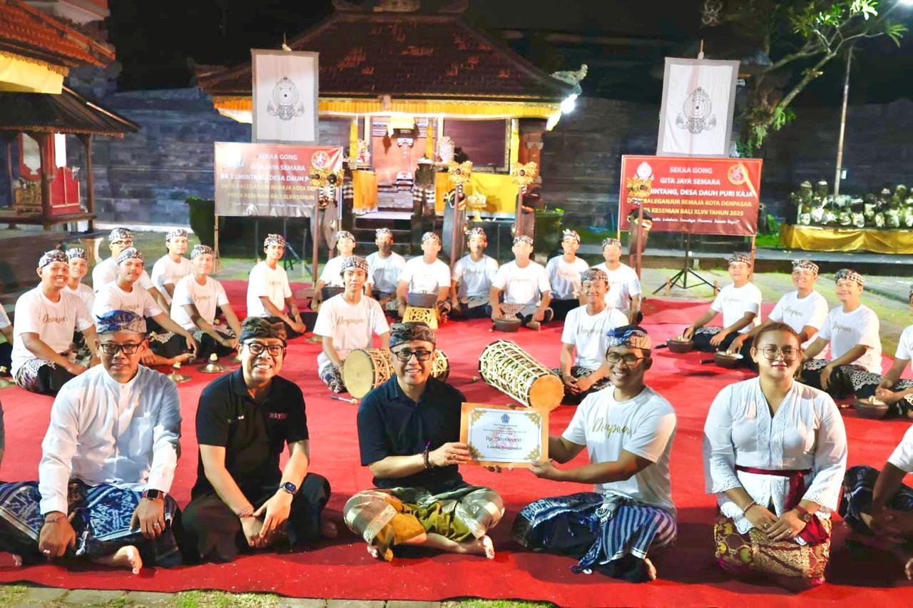 Wali-Kota-Denpasar-Hadiri-Pembinaan-Sekaa-Gong-Gita-Jaya-Semara-Ikuti-Lomba.jpg