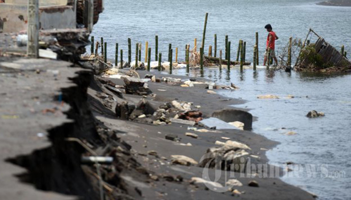 5 Kilometer Pantai di Karangasem yang Terancam Abrasi Segera Ditangani dengan Pembuatan Tanggul