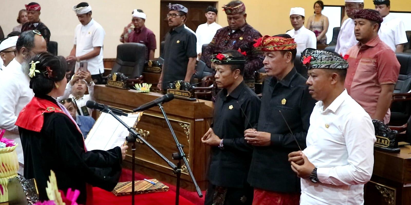 Pimpinan Definitif DPRD Bangli Dilantik, Segera Bahas Verifikasi APBD Perubahan 2024