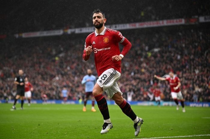bali/bruno-fernandes-merayakan-golnya-ke-gawang-aston-villa.jpg