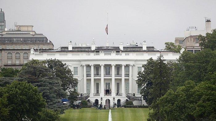 Amerika Berduka Hingga Pasang Bendera Setengah Tiang, Korban Virus Corona Meninggal Dekati 100.000