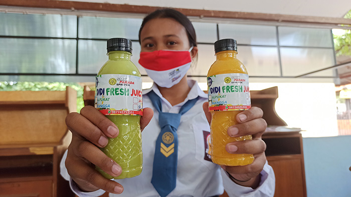 SMK Parada Badung Gelar Pameran Hasil Karya Peserta Didik dan Start up Bisnis di Tengah Pandemi