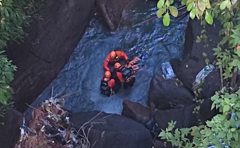 Pengendara Motor Jatuh ke Jurang Sedalam 50  M di Baturiti, Ditemukan Tak Bernyawa Terpejit Bebatuan