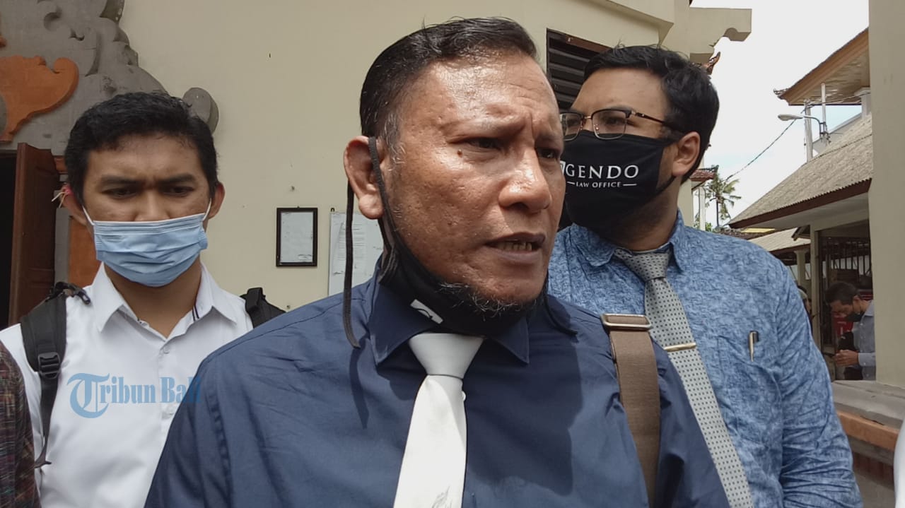 UPDATE: Tim Hukum Jerinx Serahkan Memori Kasasi ke PN Denpasar