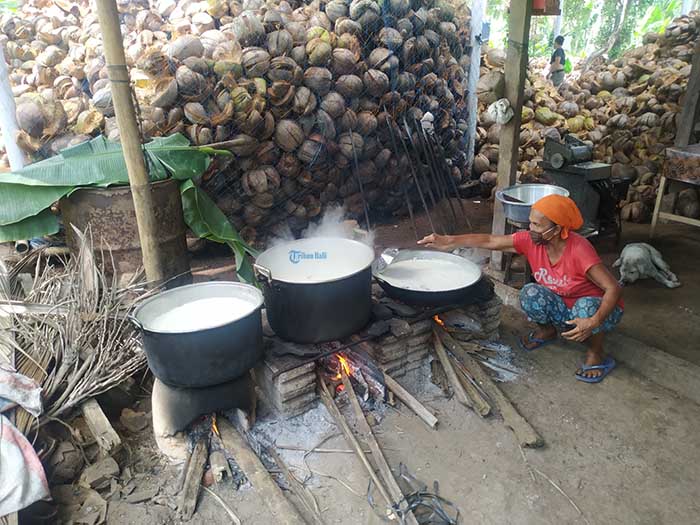 Terimbas Pandemi COVID-19, Harga dan Produksi Minyak Goreng