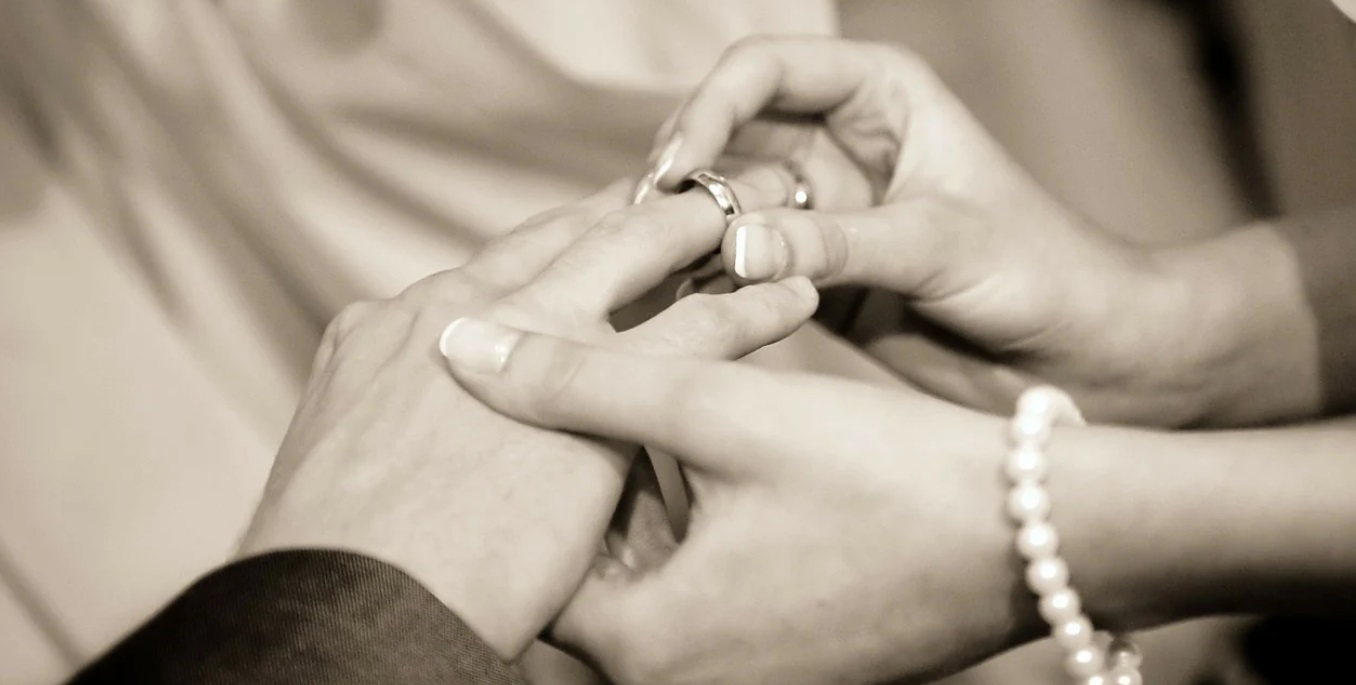 ilustrasi-cincin-nikah.jpg
