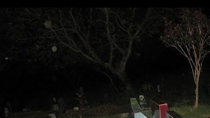 Janjian Bertemu Wanita Pujaan di Kuburan, Remaja ini Malah Ditelanjangi hingga Teriak Minta Tolong