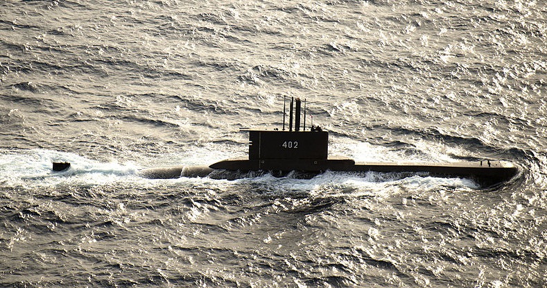 kapal-selam-kri-nanggala-402-salah-satu-unsur-kekuatan-bawah-laut-milik-tni-al.jpg
