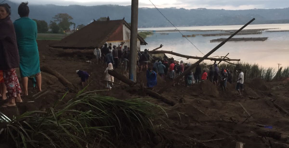 UPDATE Gempa 4.8 SR Guncang Bali 16 Oktober Dini Hari, Ada Korban Jiwa, Sanggah Warga Rusak Parah