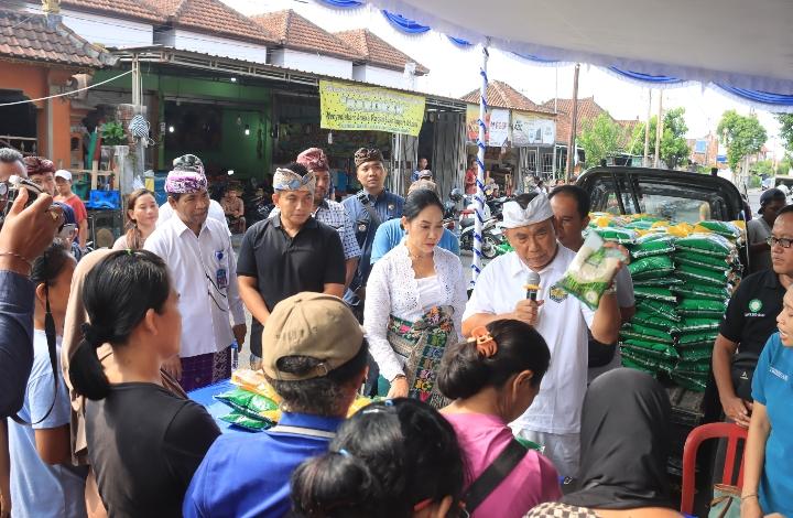 Sambut Hari Raya Idul Fitri, Pemkab Jembrana Gelar Pasar Murah