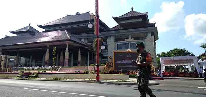 Disperindag Gianyar Pastikan Tak Ada Jual Beli Undian Lapak di Pasar Rakyat Gianyar