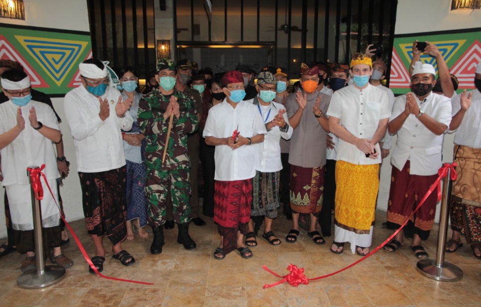 Obyek Wisata Bali Safari & Marine Park di Gianyar Buka Kembali pada Masa New Normal Hari Ini