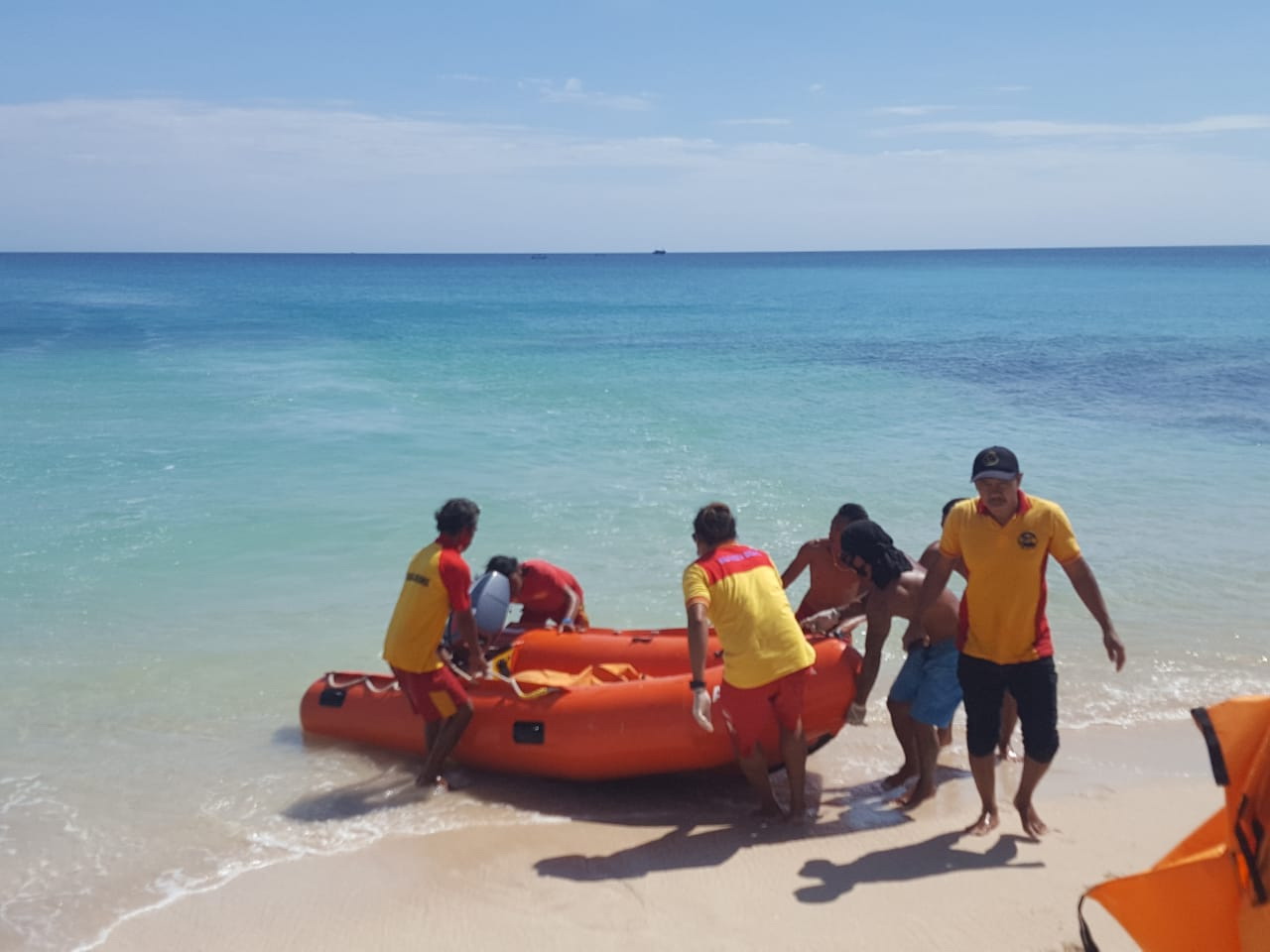MG Putu Ditemukan Tewas di Pantai Sunset Point Pecatu, Diduga Lompat dari Tebing Setinggi 115 Meter