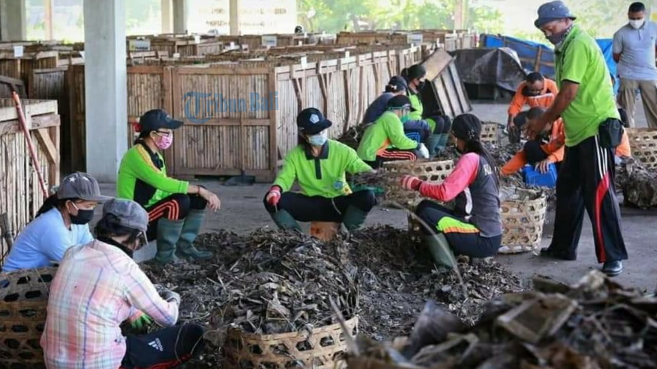 Volume Menurun, Tapi Kesadaran Masyarakat Memilah Sampah Ikut Berkurang di Klungkung