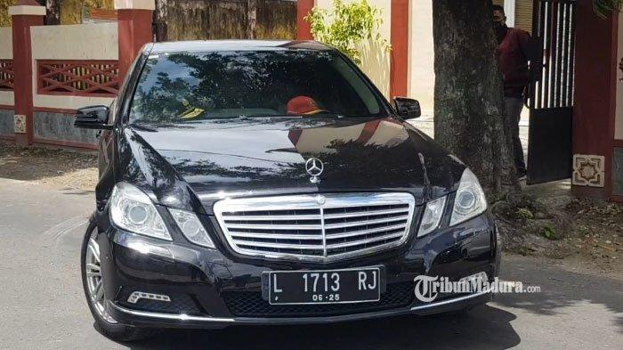 Oknum PNS Dijemput Paksa Tim Resmob, Turun dari Mobil Mercy Langsung Masuk Sel