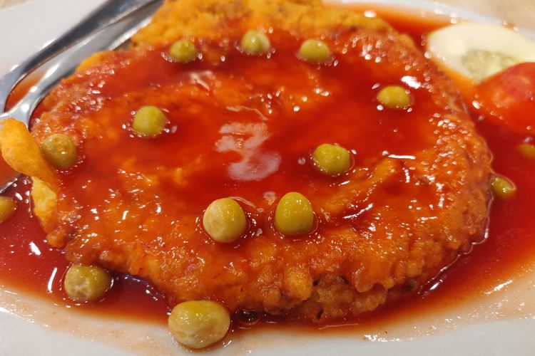 Resep Fuyunghai Telur Bebek Saus Asam Manis, Cocok Untuk Makan Malam