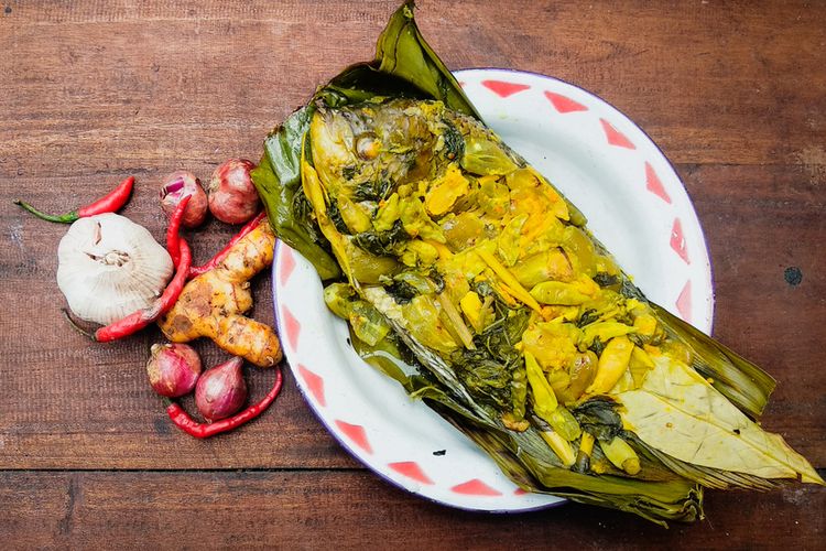Resep Pepes Ikan Mas, Menu Makan Siang Spesial yang Mudah Dibuat dan Murah