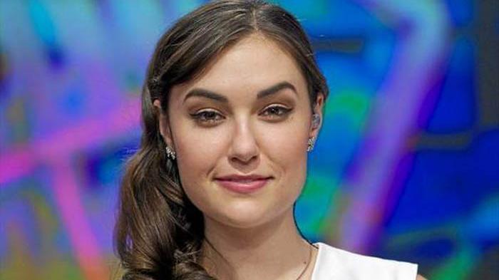 Men ayolning bachadon boyni bilan onanizm qildim.