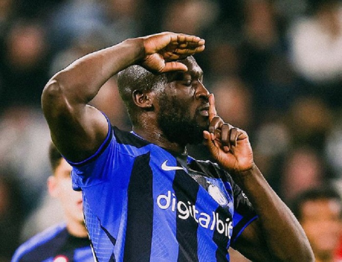 selebrasi-romelu-lukaku-di-laga-juventus-vs-inter-milan.jpg