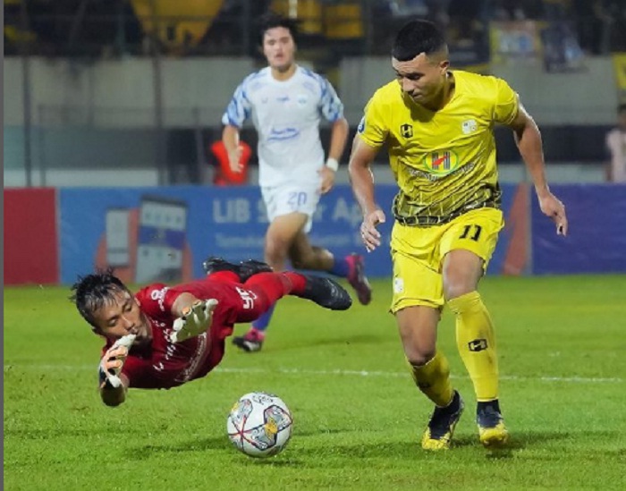 Sorotan Hasil Liga 1 Barito Putera vs PSIS Semarang 3-0: Pemain Ini Ikuti Jejak Blunder Kiper Persib