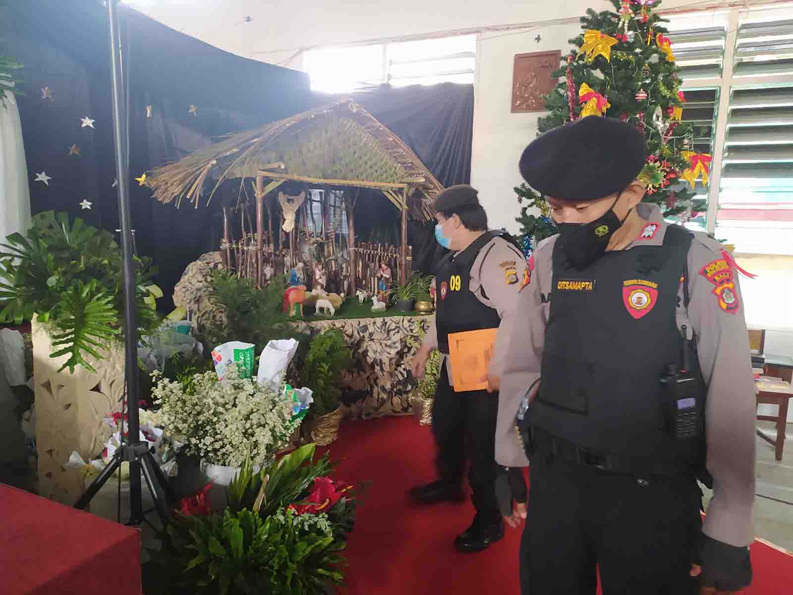 Batasi Jumlah Jemaat yang Datang, Gereja Paroki Santo Paulus Singaraja Beri Layanan Live Streaming