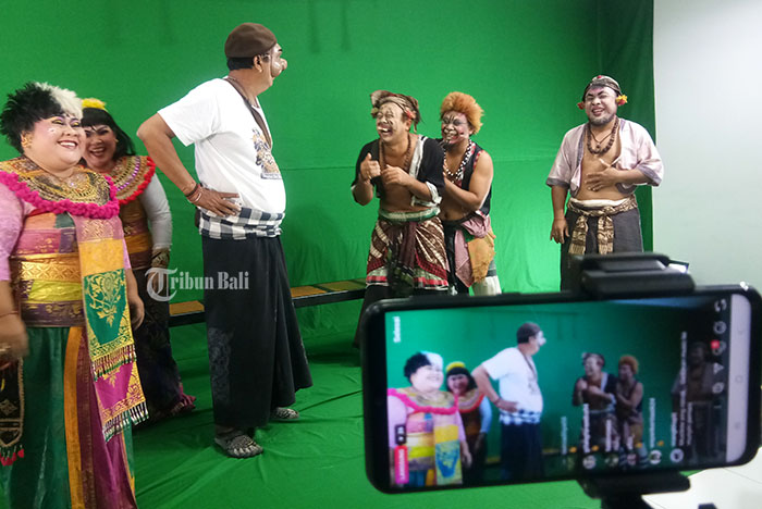 Clekontong Mas Ajak Masyarakat Makedekan Melalui Live Streaming Medsos Tribun Bali