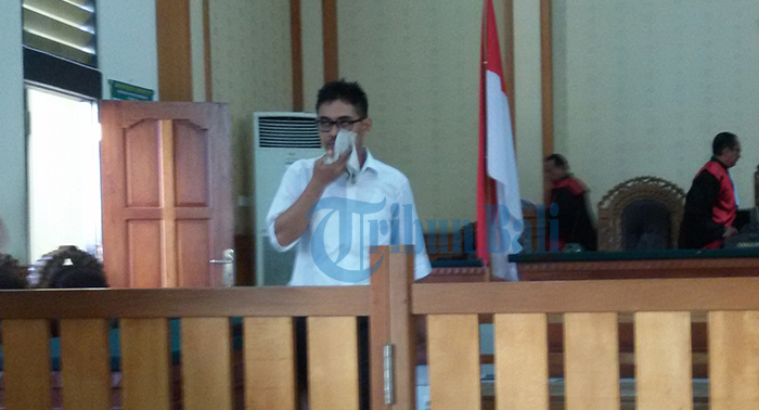 Penipu 130 Mahasiswa Unud Hingga Batal Study Tour ke Singapura Divonis 3 Tahun