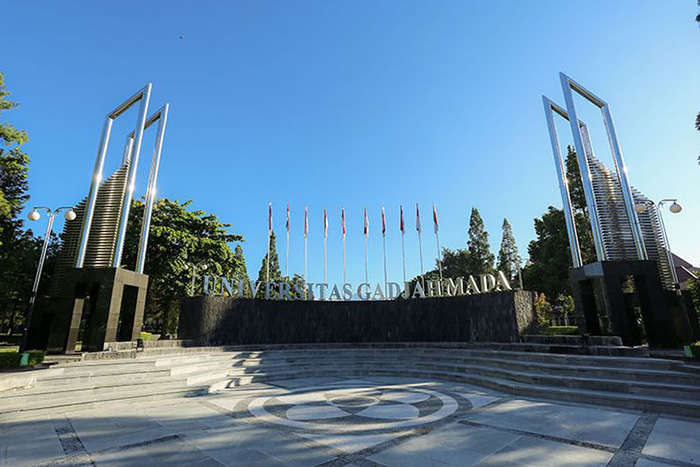 universitas-gadjah-mada-yogyakarta.jpg