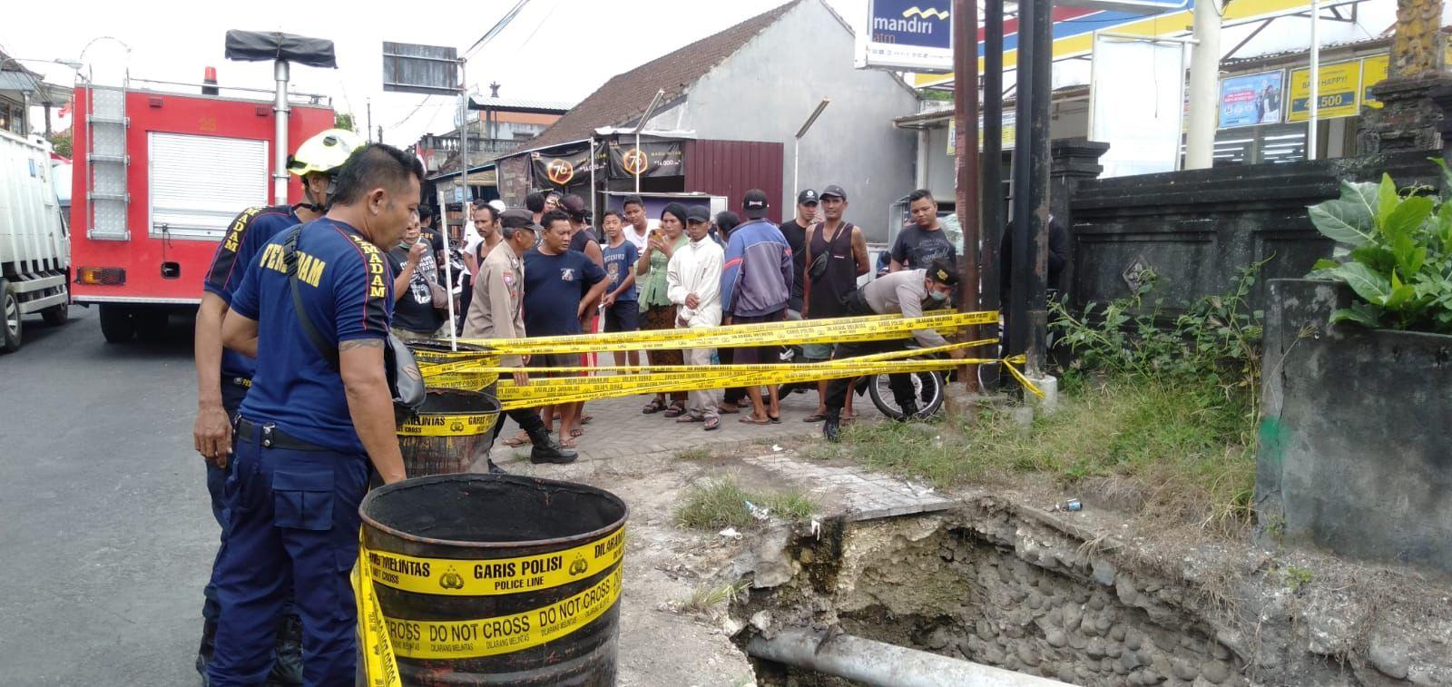 Trotoar Jebol di Abiansemal Makan Korban, Luh Santi Jatuh ke Dasar Jembatan Saat Berjalan Kaki