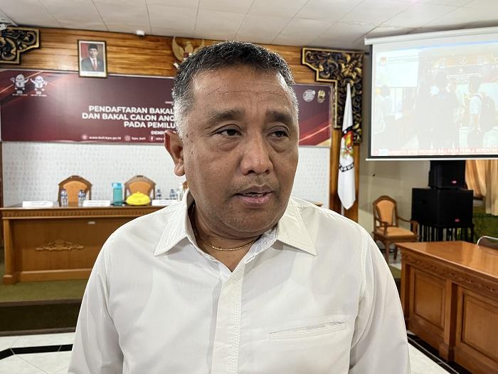 Total 8 Bacalon DPD RI dan 1 Parpol Serahkan Berkas Pendaftaran ke KPU Bali