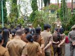 Apel-bersama-yang-diikuti-semua-pejabat-dan-pegawai-di-lingkup-Pemkab-Gianyar.jpg