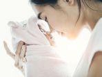Arti-mimpi-menggendong-bayi-12.jpg