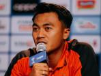 BERI-KETERANGAN-Bek-Bali-United-Rizky-Dwi-Febrianto-mengungkapkan-siap-Hadapi-Persib.jpg