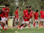 BERLATIH-Para-pemain-Timnas-U-17-Indonesia-besutan-Coach-Nova-Arianto.jpg