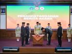 Bakesbangpol-resmi-saat-mengangkat-Pelaksana-Duta-Pancasila-Paskibraka.jpg