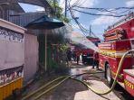 Bengkel-Las-Advertising-di-Jalan-Gunung-Soputan-Denpasar-terbakar.jpg
