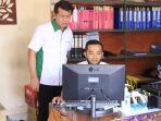 Bupati-Klungkung-I-Nyoman-Suwirta-melakukan-sidak-ke-beberapa-intansi-dan-perumda.jpg