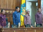 DPRD Bali Dengar Pandangan Gubernur Pada Dua Raperda Di Rapat Paripurna Ke-8