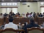 DRPD-Bali-dalam-Pembahasan-Raperda-Provinsi-Bali-896.jpg