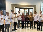 Direktur-Jalan-Bebas-Hambatan-Ditjen-Bina-Marga-Triono-Junoasmono-pada-Rapat-Pembahasan.jpg