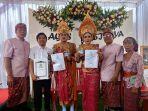 Disdukcapil-Denpasar-menyerahkan-dokumen-perkawinan-33.jpg