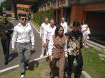 Erdia-Christina-bersama-para-WNA-Investor-saat-menyambangi-Polda-Bali-15112023.jpg