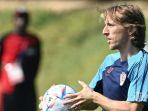 Gelandang-Kroasia-Luka-Modric113.jpg