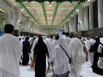 Imigrasi-Tunda-Keberangkatan-1243-Jemaah-Calon-Haji.jpg