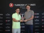 JUARA-Dipo-Cahyo-Pranoto-kiri-juara-Turkish-Airlines-World-Golf.jpg