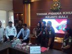 Jaksa-penyidik-Kejati-Bali-menerima-uang-senilai-Rp-1-Milar.jpg